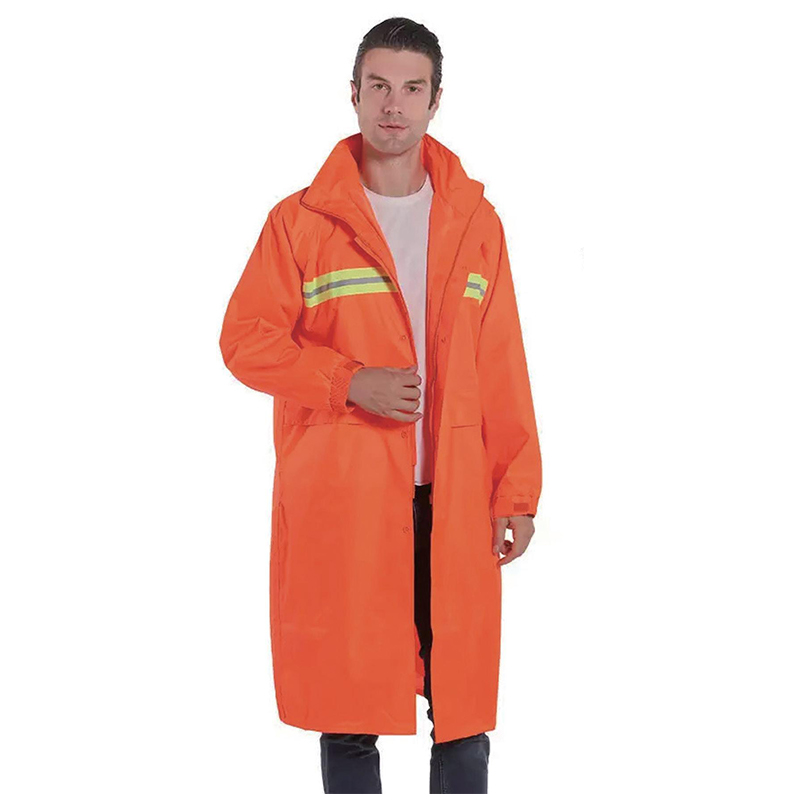 PVC-Regenmantelanzug mit reflektierenden Linien